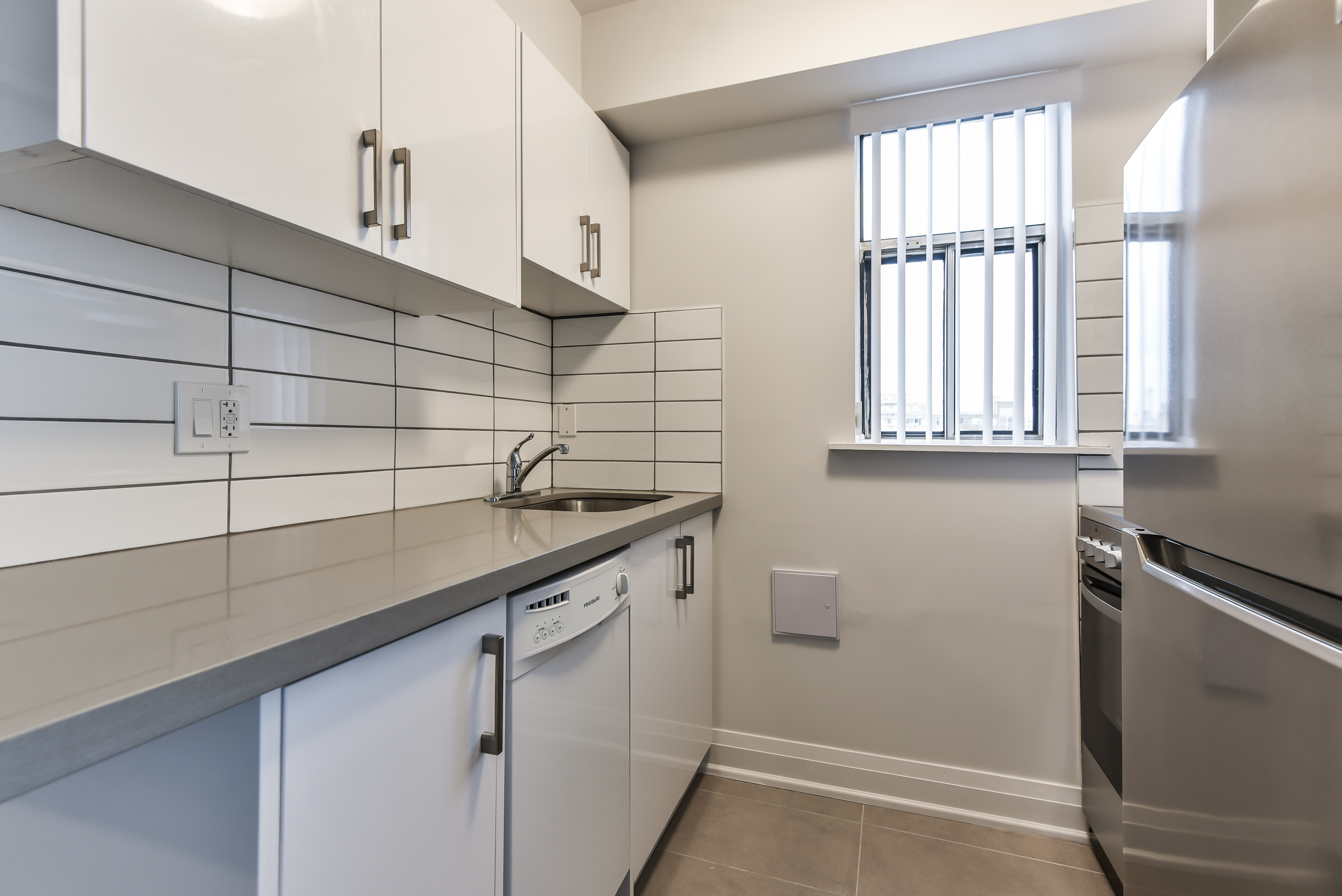 250 St Rental Apartments Hollyburn Properties