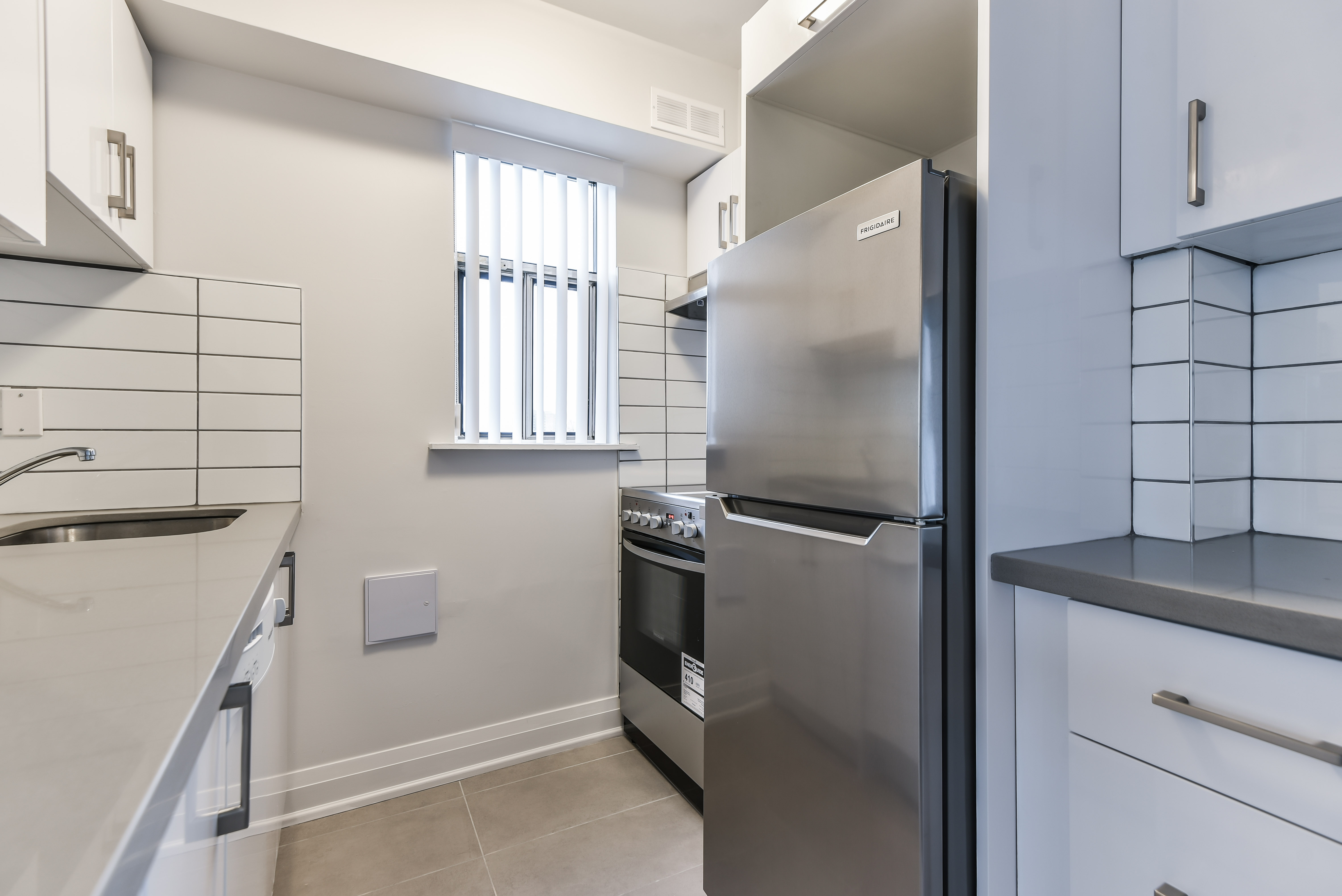 250 St Rental Apartments Hollyburn Properties