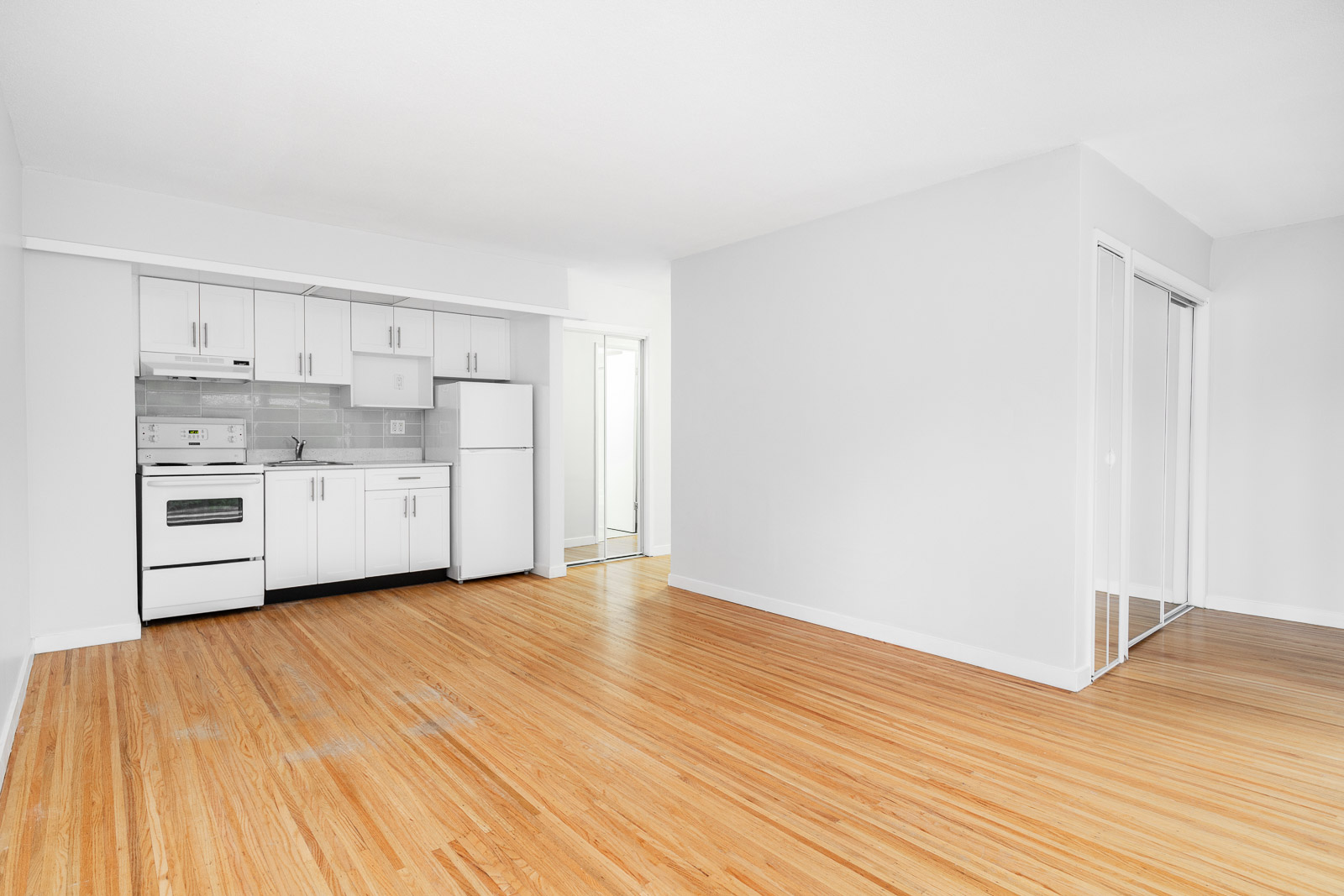 Bellevue Towers Rental Apartments Hollyburn Properties