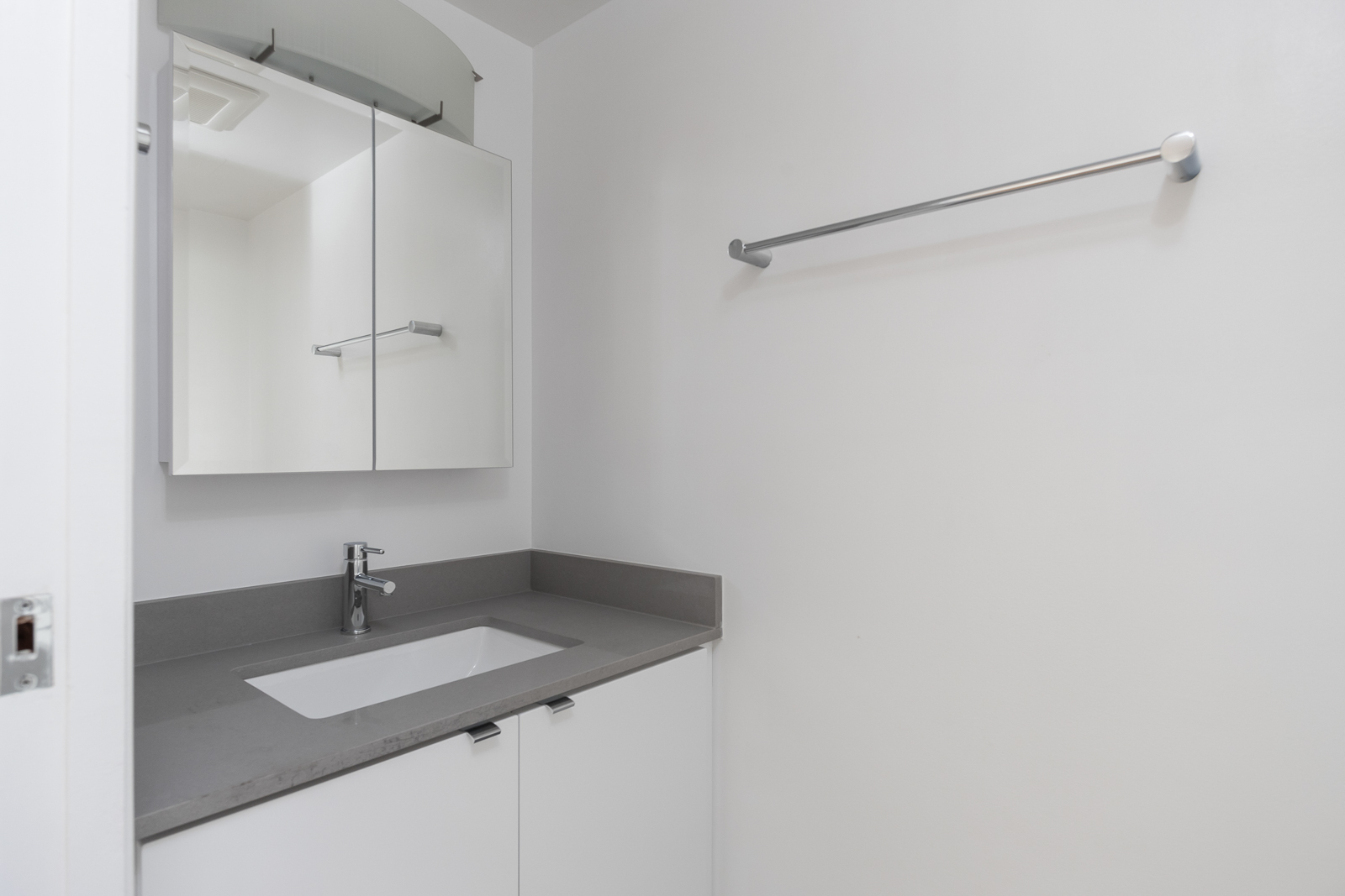 Hollyburn Plaza - 2 Bedroom 5