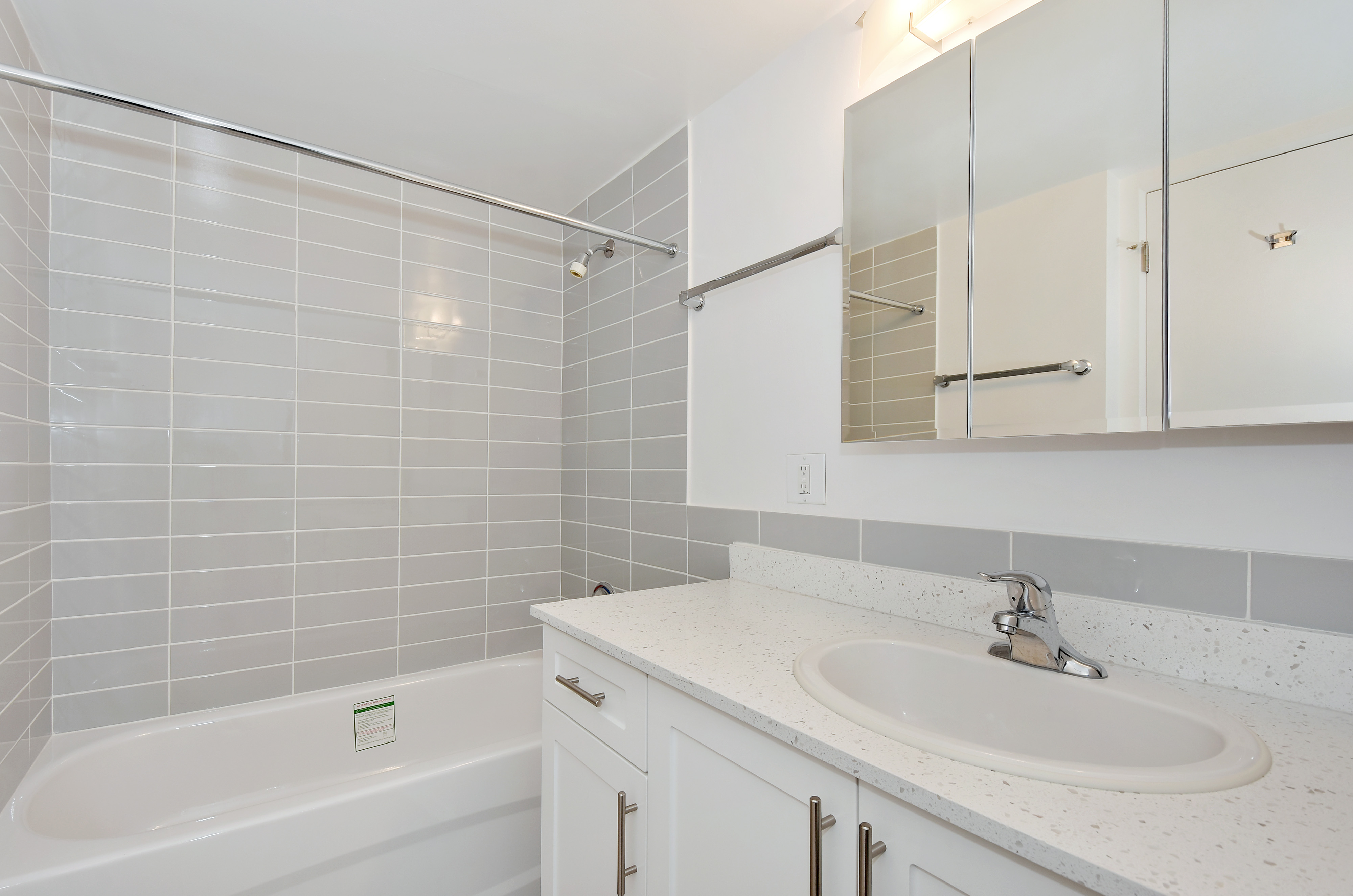 Kerrisdale Tower B - 2 Bedroom 5