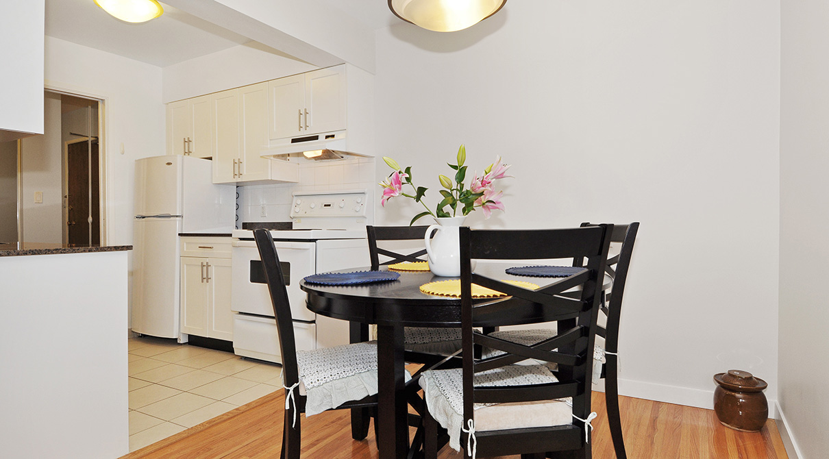 Willow Gardens Rental Apartments Hollyburn Properties