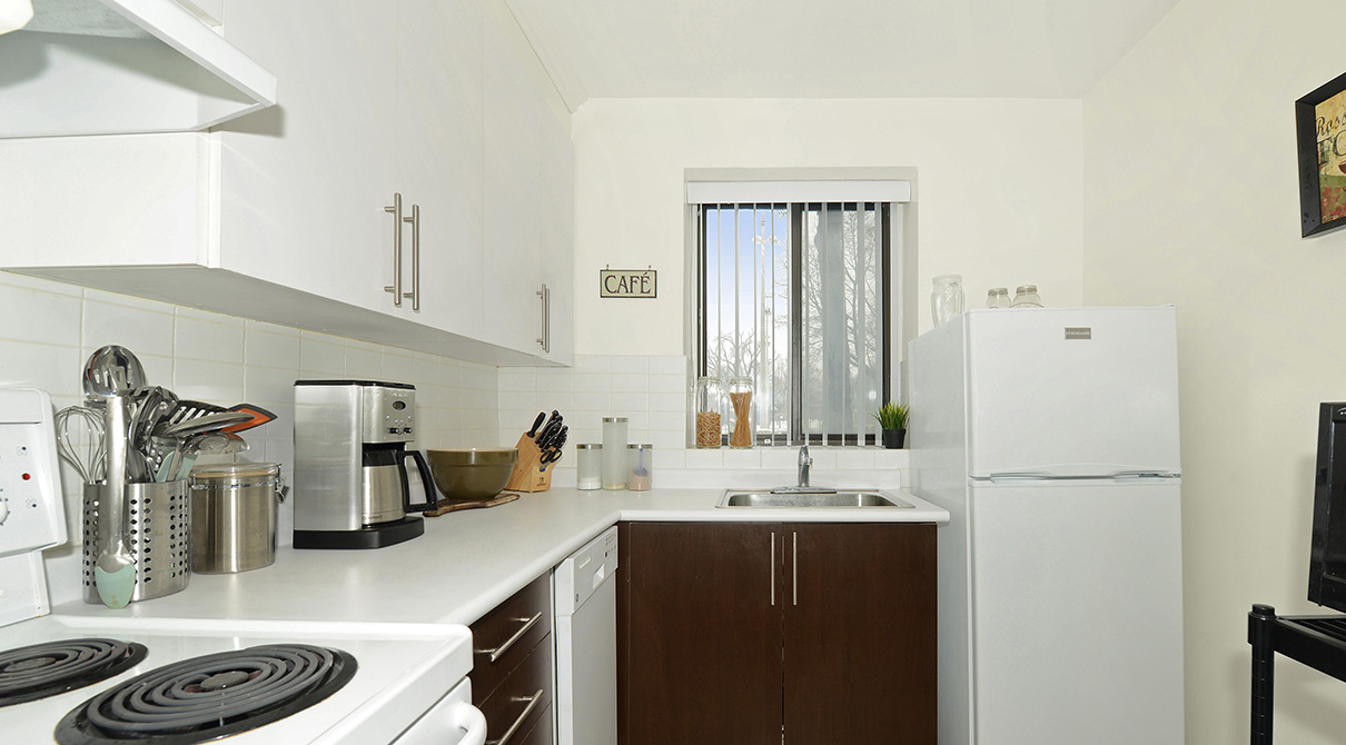 Pleasant Manor Rental Apartments Hollyburn Properties