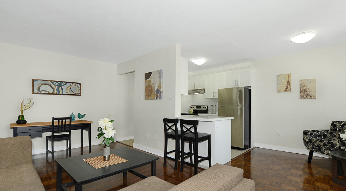 Bloor Yonge Tower Rental Apartments Hollyburn Properties