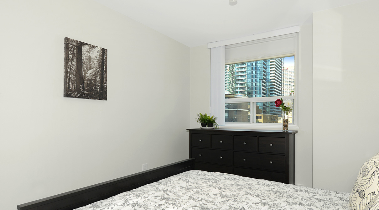 Bloor Yonge Tower Rental Apartments Hollyburn Properties