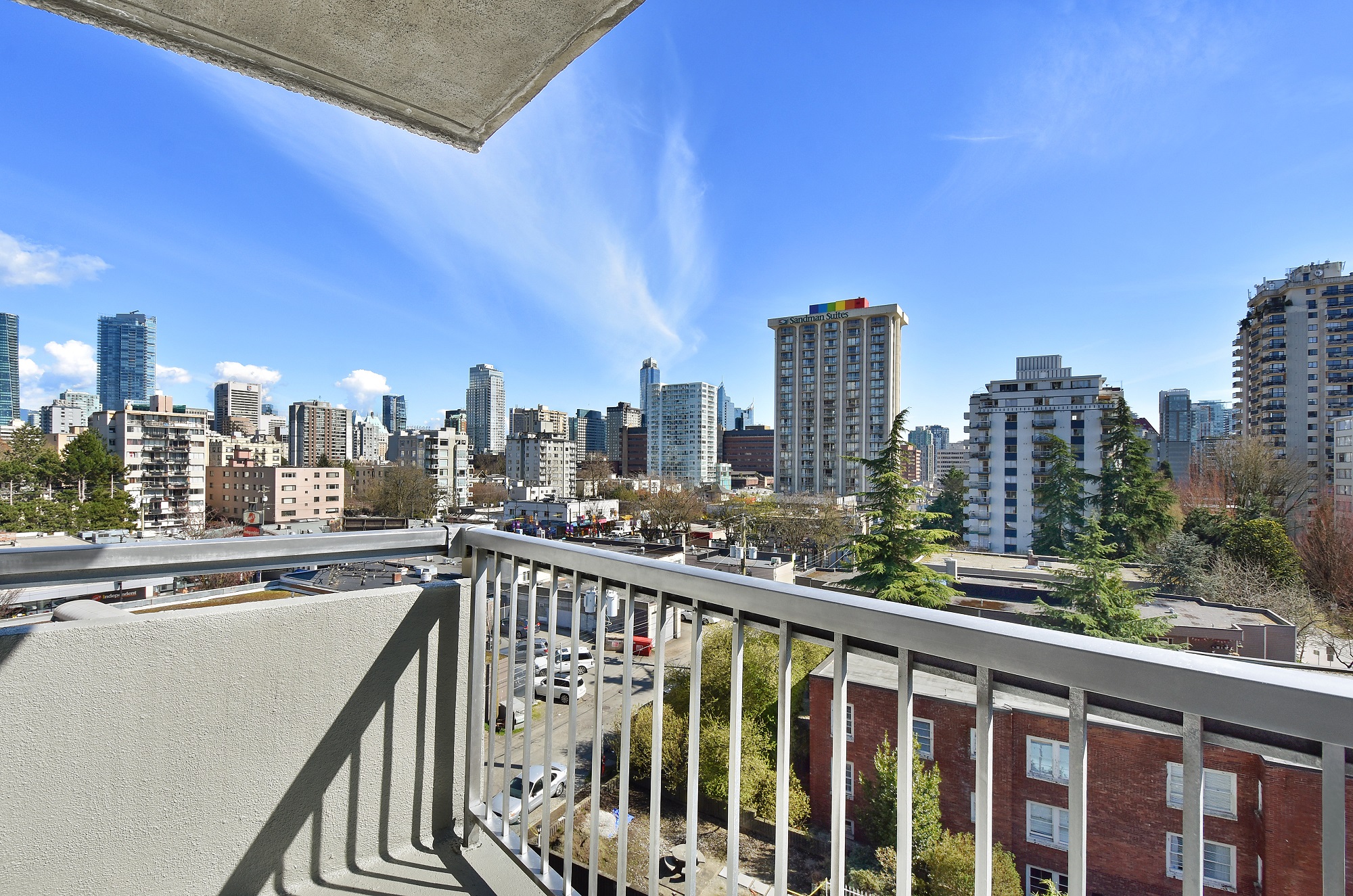 Hendry House Rental Apartments Hollyburn Properties