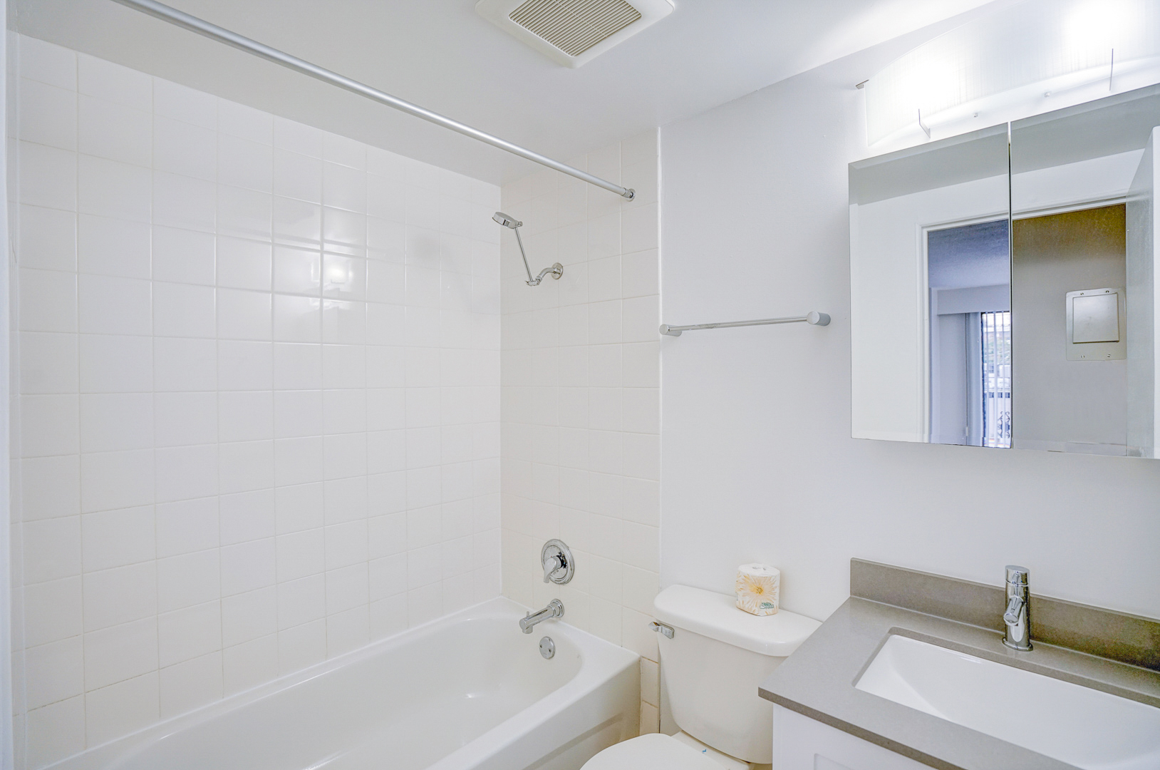 The Royale - 1 Bedroom 2