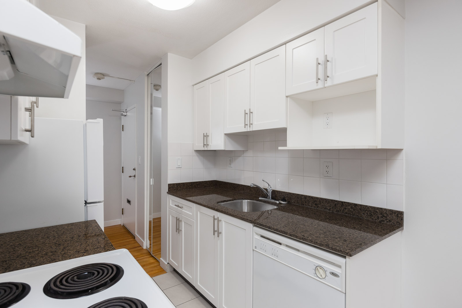 Emerald Terrace Rental Apartments Hollyburn Properties