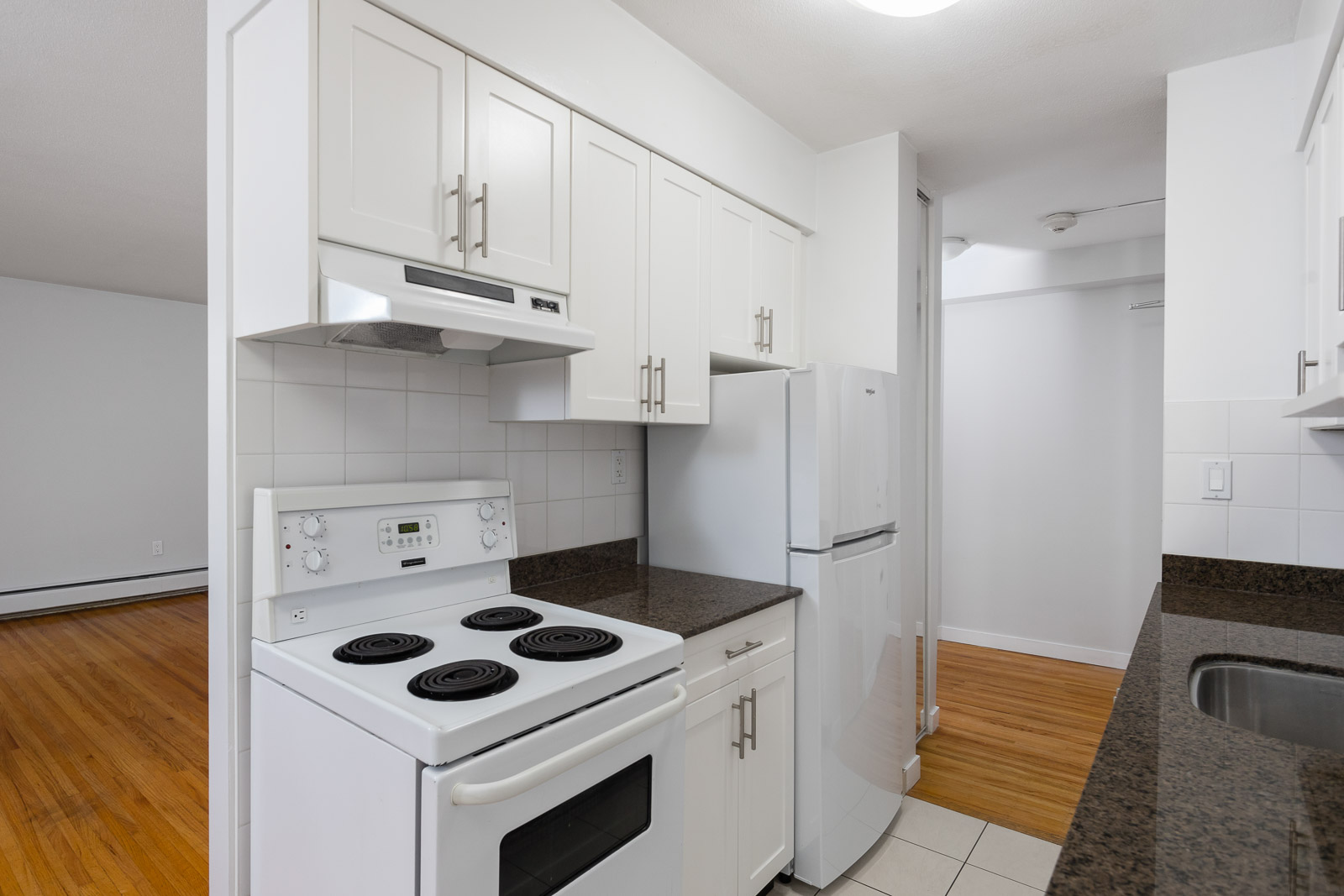 Emerald Terrace Rental Apartments Hollyburn Properties